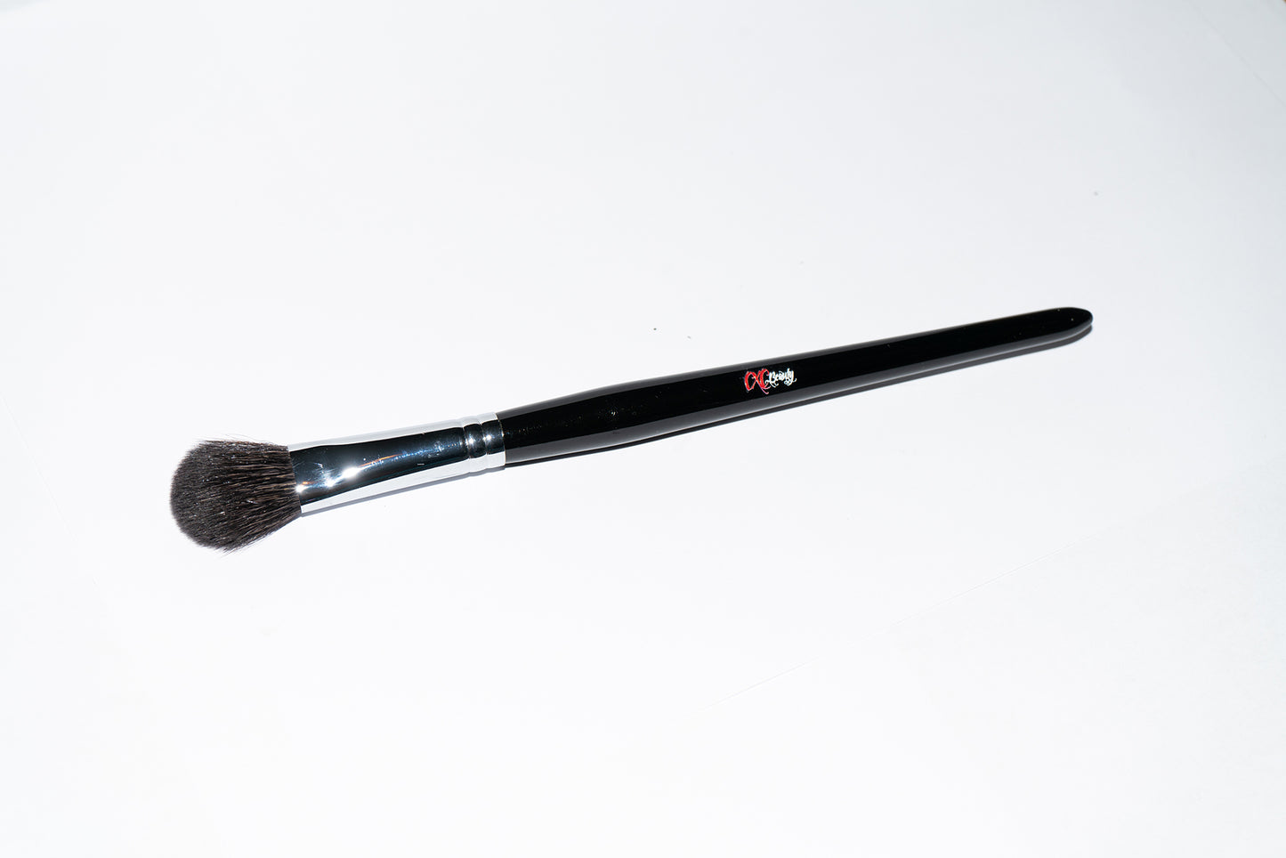 Cheek Defining Brush